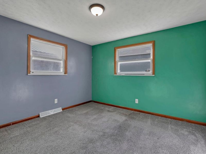 1113 E Locust Street , Lancaster, OH 43130 Photo 7