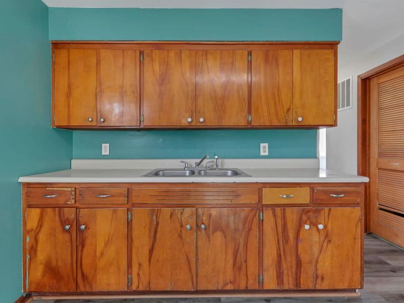 1113 E Locust Street , Lancaster, OH 43130 Photo 9