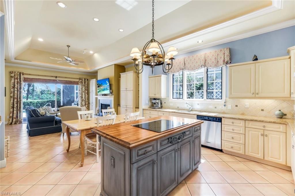 15588 Whitney Ln, Naples, FL 34110 Photo