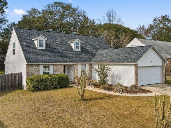 107 Trenton Avenue, Crestview, FL 32539