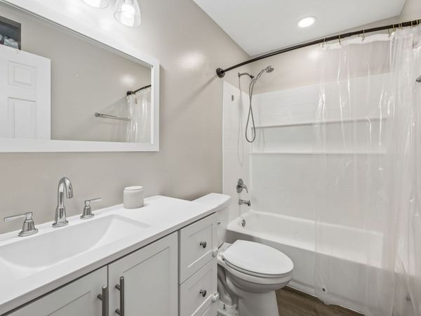 7 Roberts Ln, Lebanon, TN 37087