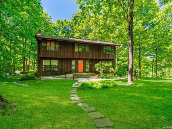 111 Philipse Brook Road, Garrison, NY 10524