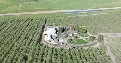 4060 Orestimba Rd, Newman, CA 95360 Photo