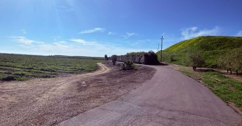 4060 Orestimba Rd, Newman, CA 95360 Photo