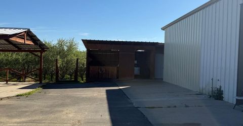 4060 Orestimba Rd, Newman, CA 95360 Photo