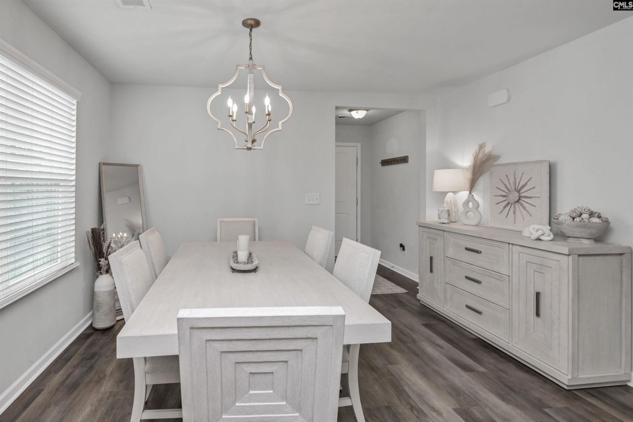 1916 Cold Rocks Way  Photo 14