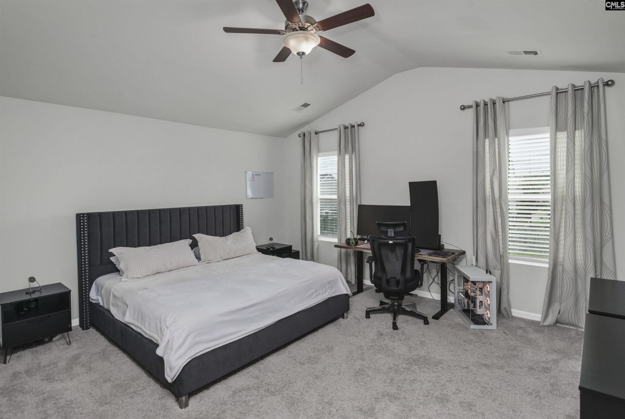 1916 Cold Rocks Way  Photo 15