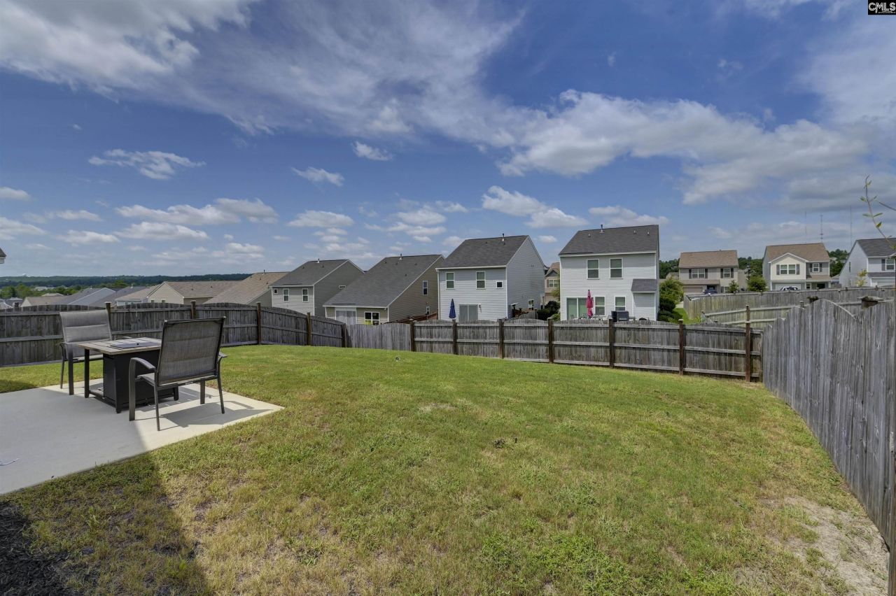 1916 Cold Rocks Way  Photo 27