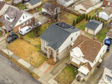 7718 Steadman Street, Dearborn, MI 48126