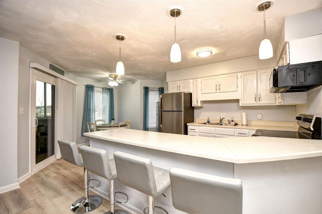 1101 Possum Trot Rd. Photo 7