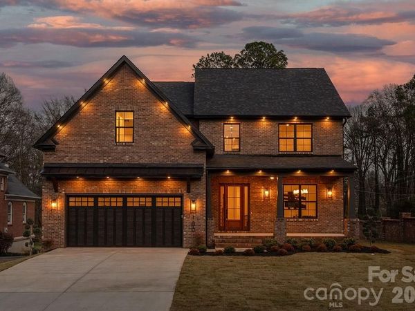 100 N Brackenbury Lane, Charlotte, NC 28270