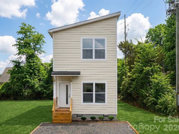 4 Wyndom Lane, Asheville, NC 28805