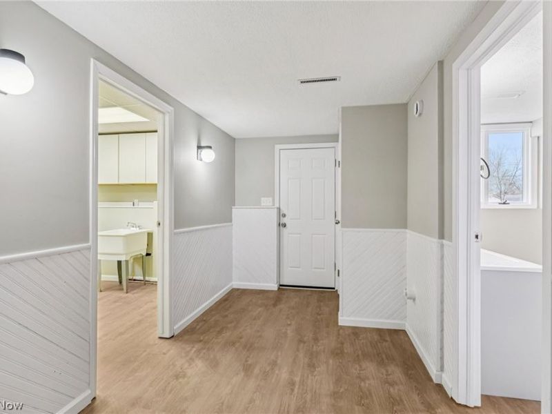 2829 Tibbetts Wick Road, Hubbard, OH 44425 Photo 23