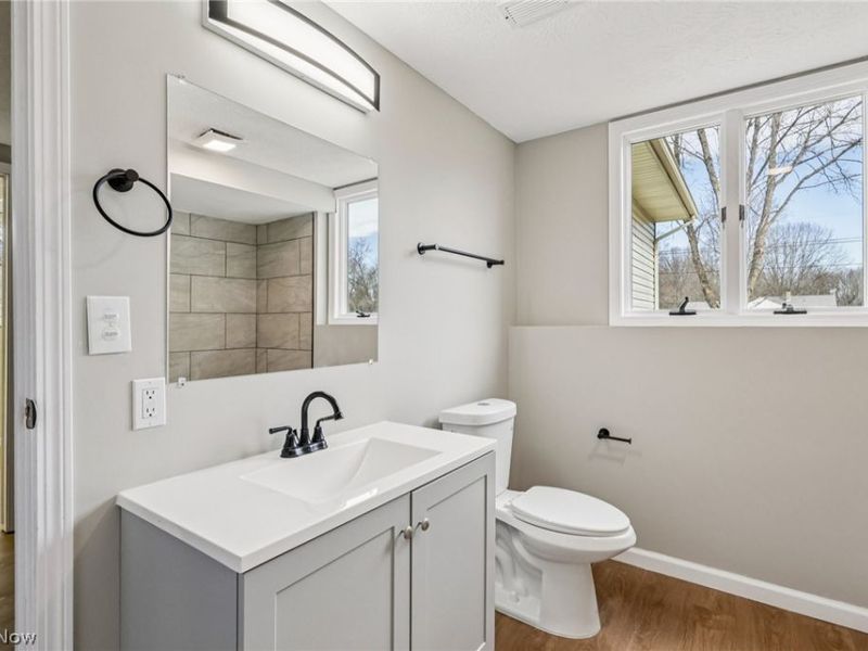 2829 Tibbetts Wick Road, Hubbard, OH 44425 Photo 26