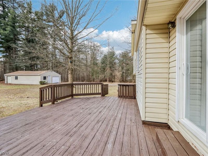 2829 Tibbetts Wick Road, Hubbard, OH 44425 Photo 31