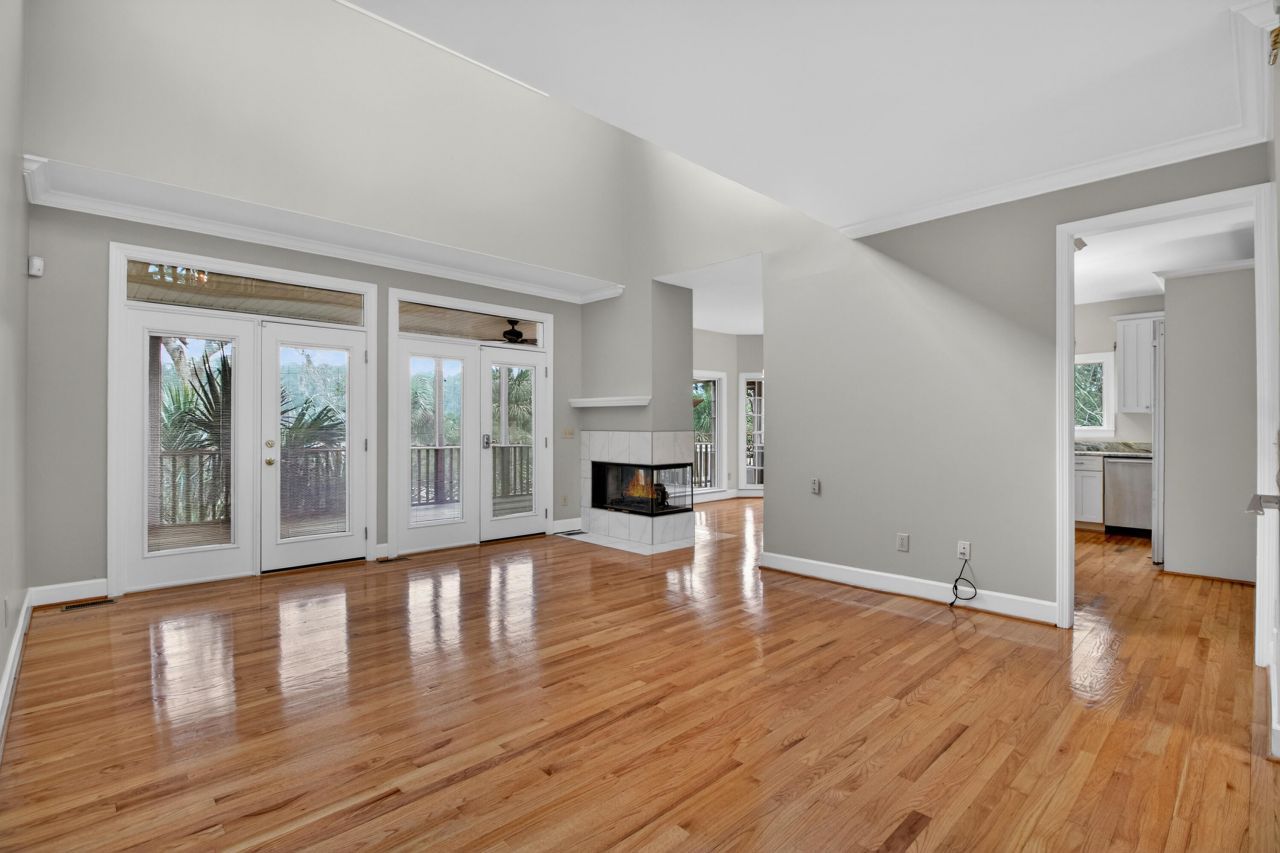 8970 Palmetto Road Photo 10