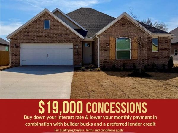 1817 Farmer Street, Pea Ridge, AR 72751