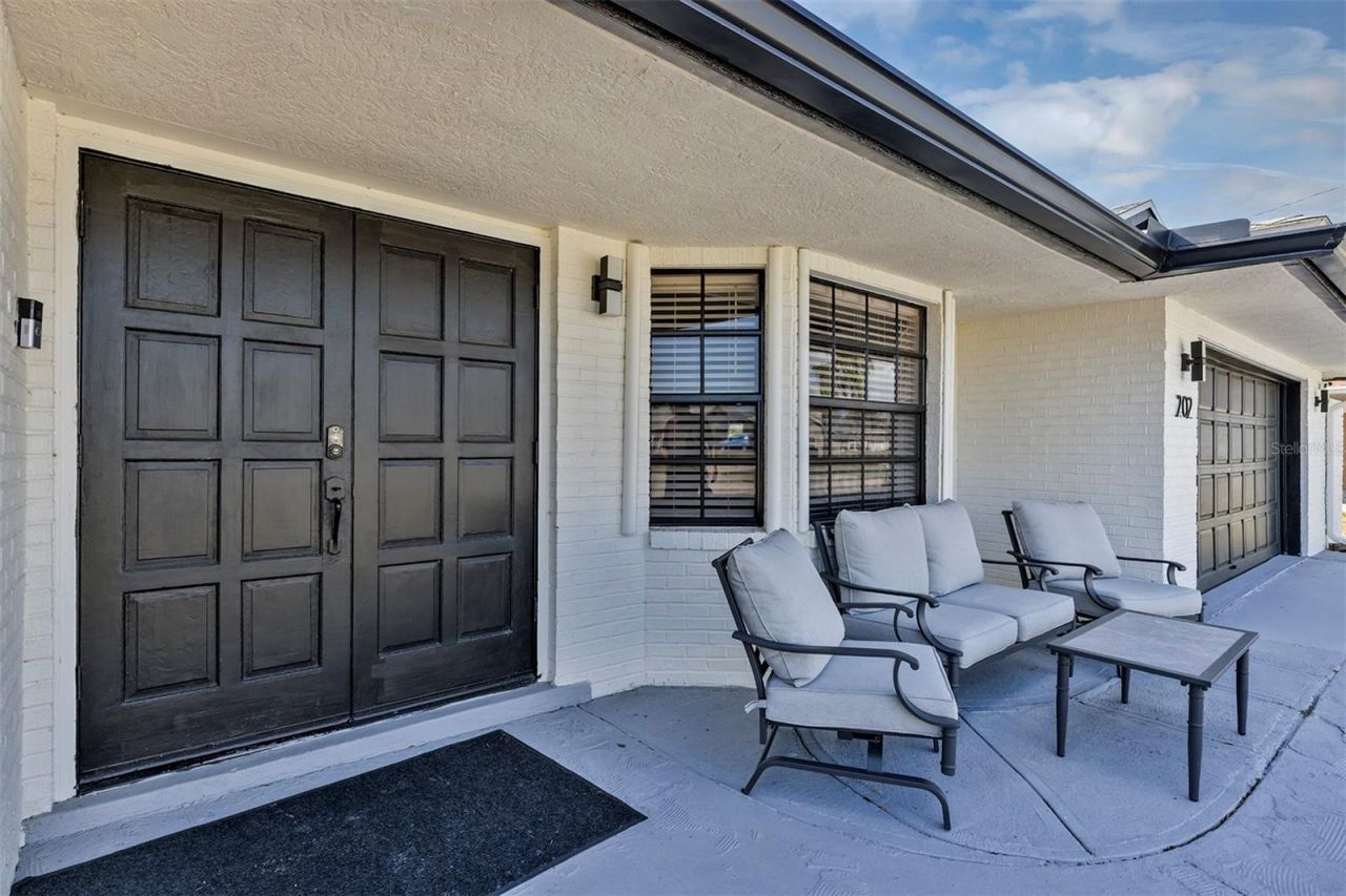 202 SW Holden Terrace, Port Saint Lucie, FL 34984 Photo
