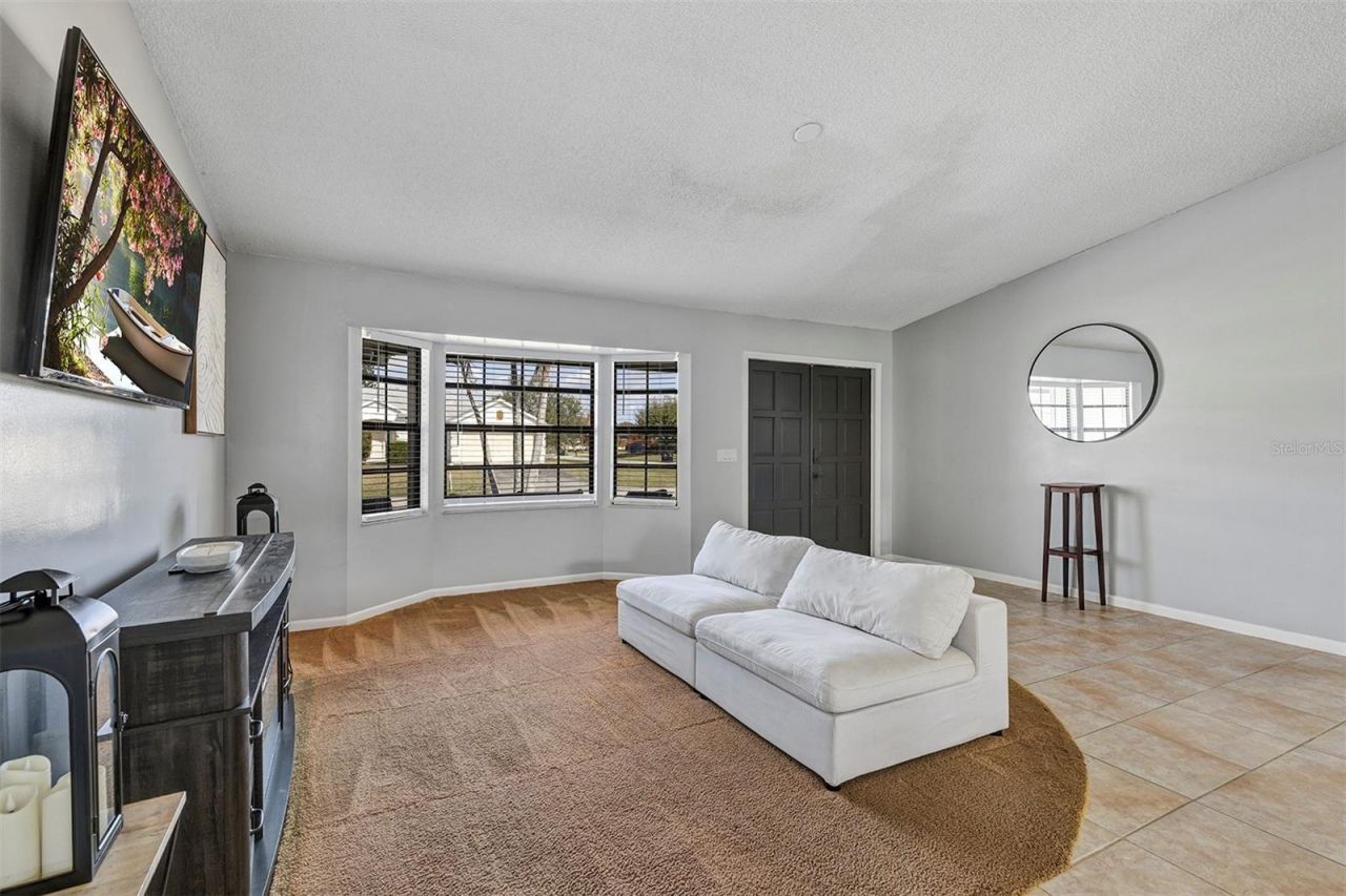 202 SW Holden Terrace, Port Saint Lucie, FL 34984 Photo