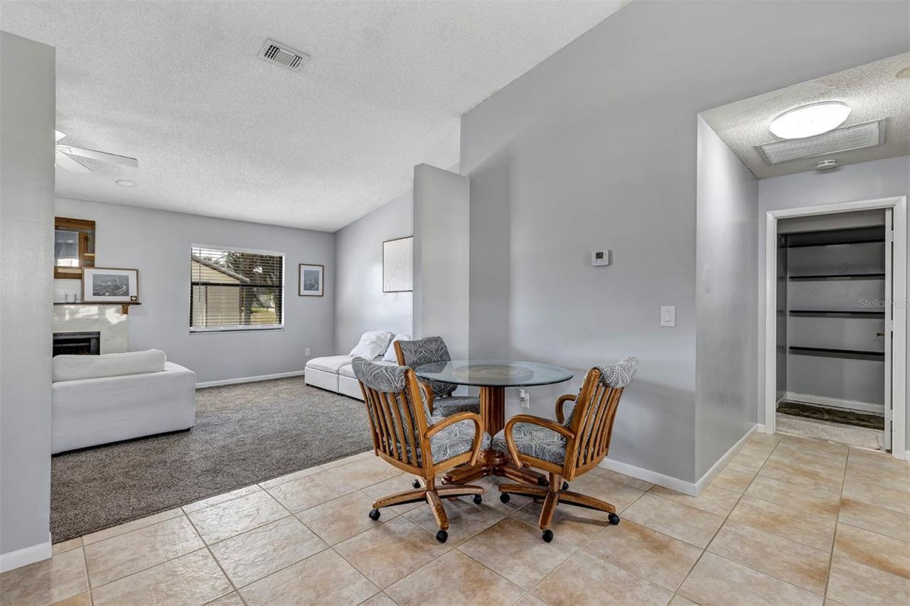202 SW Holden Terrace, Port Saint Lucie, FL 34984 Photo