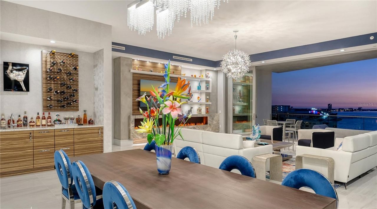 401 Quay  Commons, Unit 805, Sarasota, FL 34236 Photo