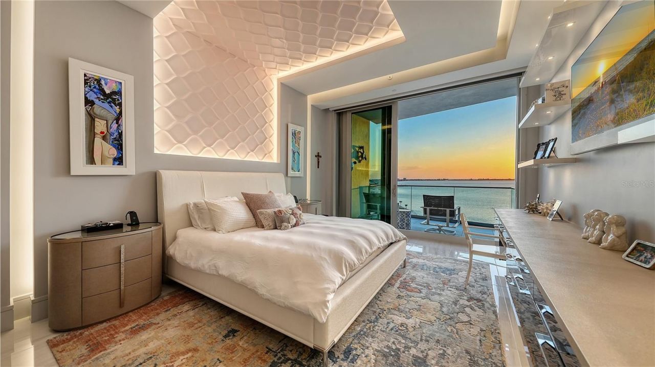 401 Quay  Commons, Unit 805, Sarasota, FL 34236 Photo