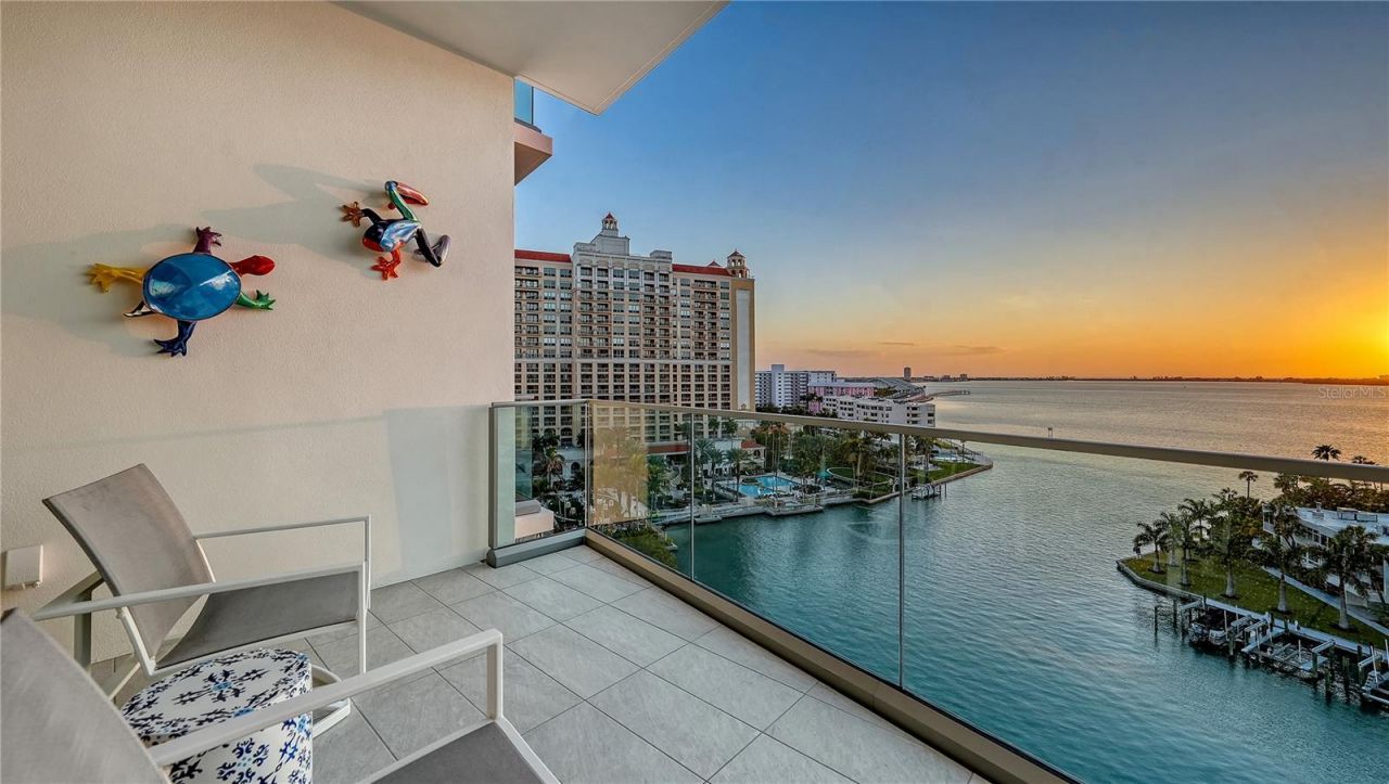 401 Quay  Commons, Unit 805, Sarasota, FL 34236 Photo