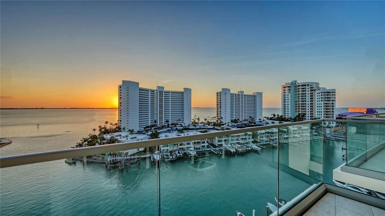 401 Quay  Commons, Unit 805, Sarasota, FL 34236 Photo