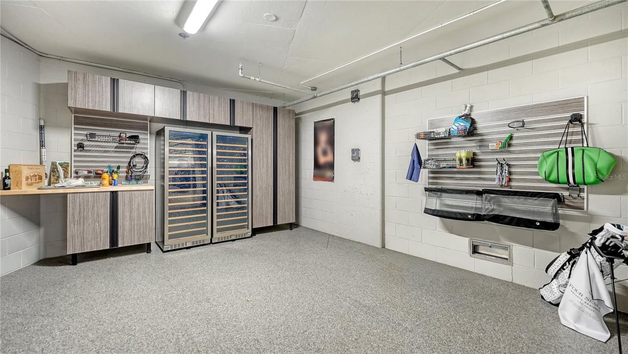 401 Quay  Commons, Unit 805, Sarasota, FL 34236 Photo