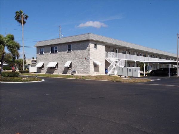 5357 81ST STREET N, Unit 14, ST PETERSBURG, FL 33709