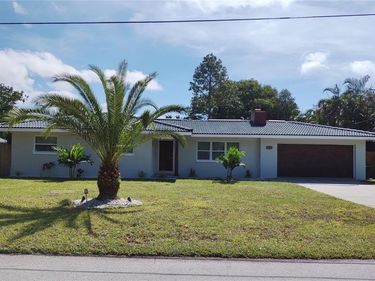 2754 RENATTA DRIVE , BELLEAIR BLUFFS, FL 33770