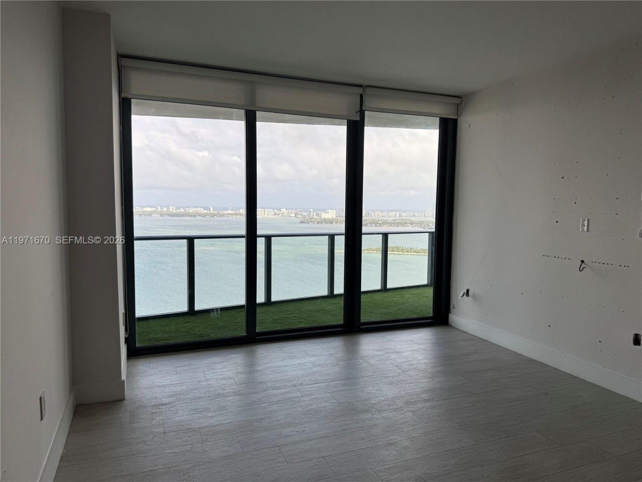 460 NE 28th St , Unit 3906, Miami, FL 33137 Photo