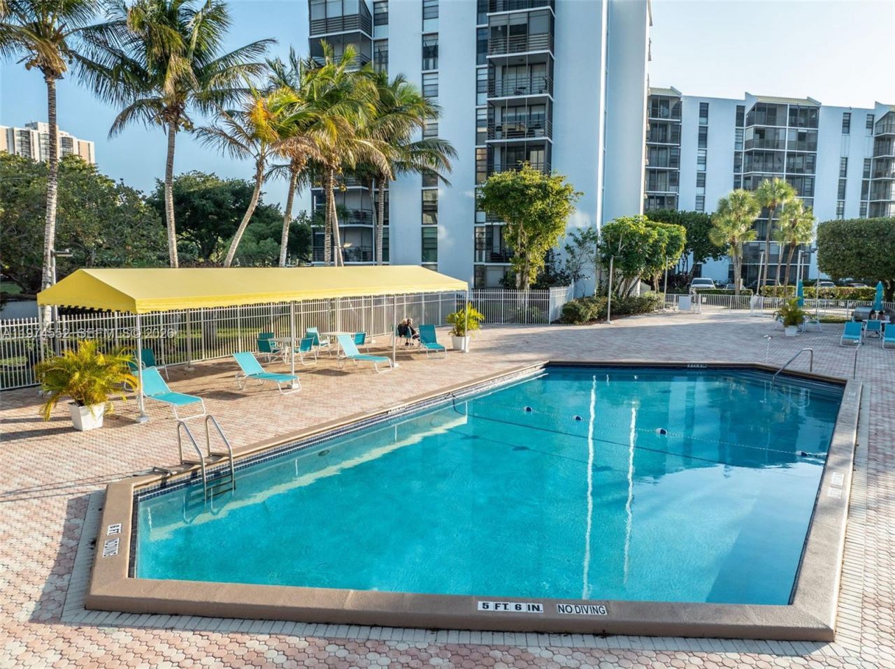 20500 W Country Club Dr, Unit 311, Aventura, FL 33180 Photo