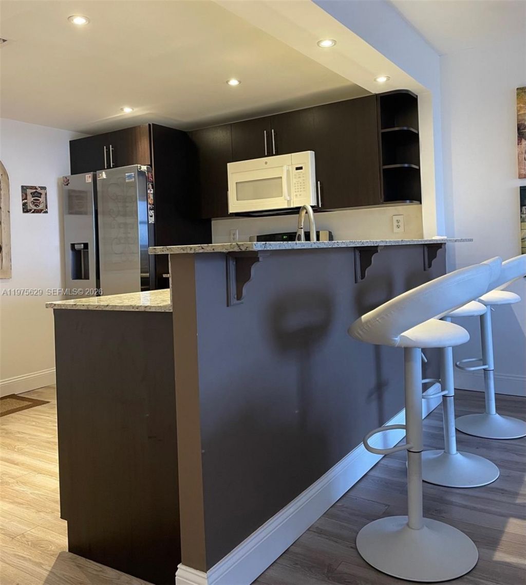 400 Leslie Dr, Unit 1105, Hallandale Beach, FL 33009 Photo