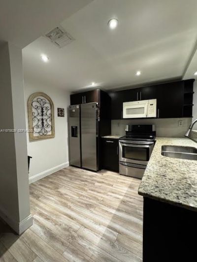 400 Leslie Dr, Unit 1105, Hallandale Beach, FL 33009 Photo