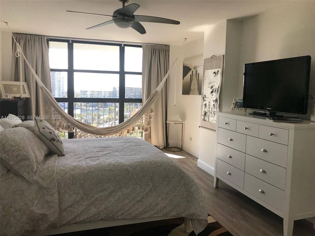 400 Leslie Dr, Unit 1105, Hallandale Beach, FL 33009 Photo