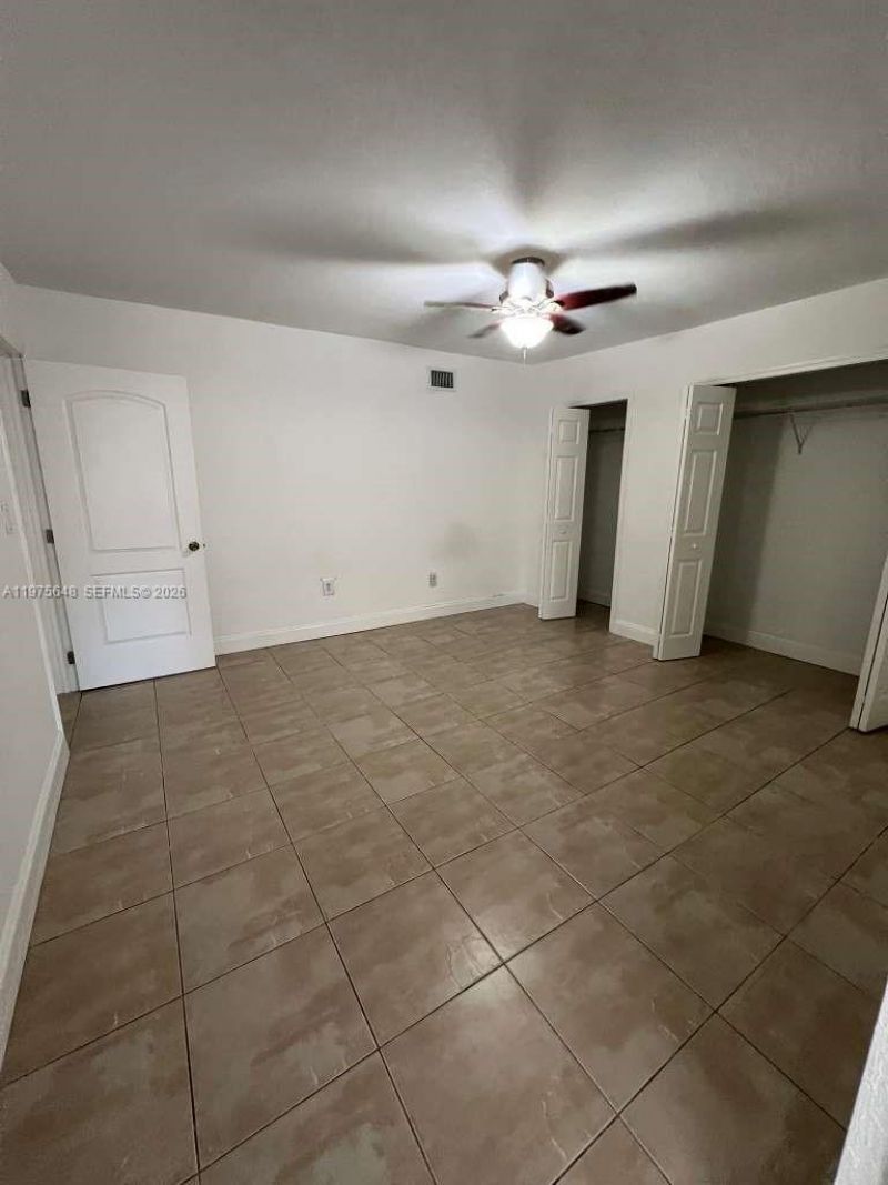 4365 W 1st Ave, Hialeah, FL 33012 Photo