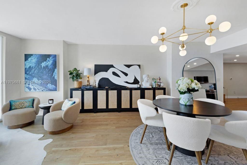 335 S Biscayne Blvd , Unit 3012, Miami, FL 33131 Photo