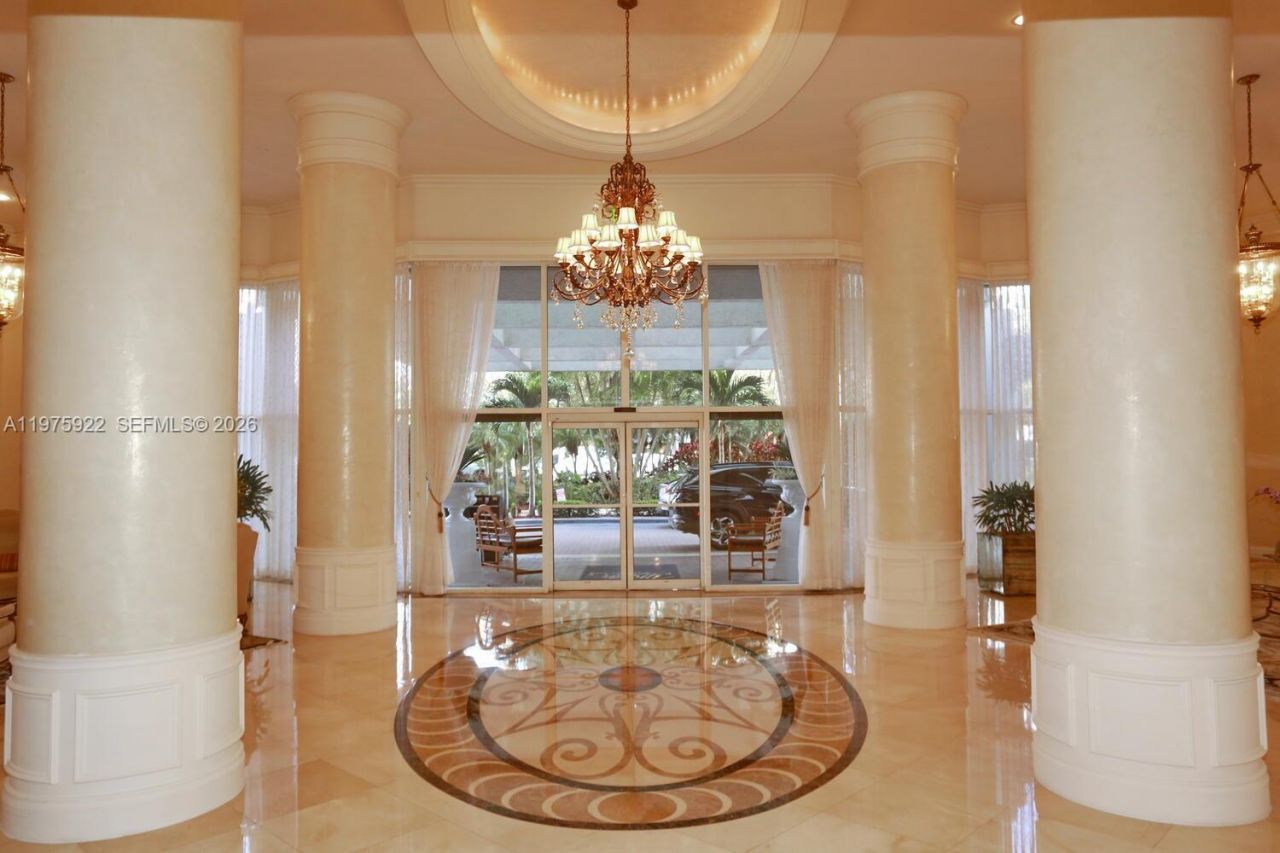 3530 Mystic Pointe Dr, Unit 2807, Aventura, FL 33180 Photo