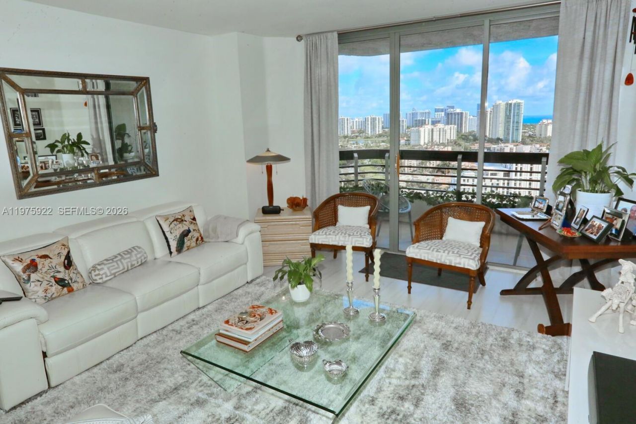 3530 Mystic Pointe Dr, Unit 2807, Aventura, FL 33180 Photo