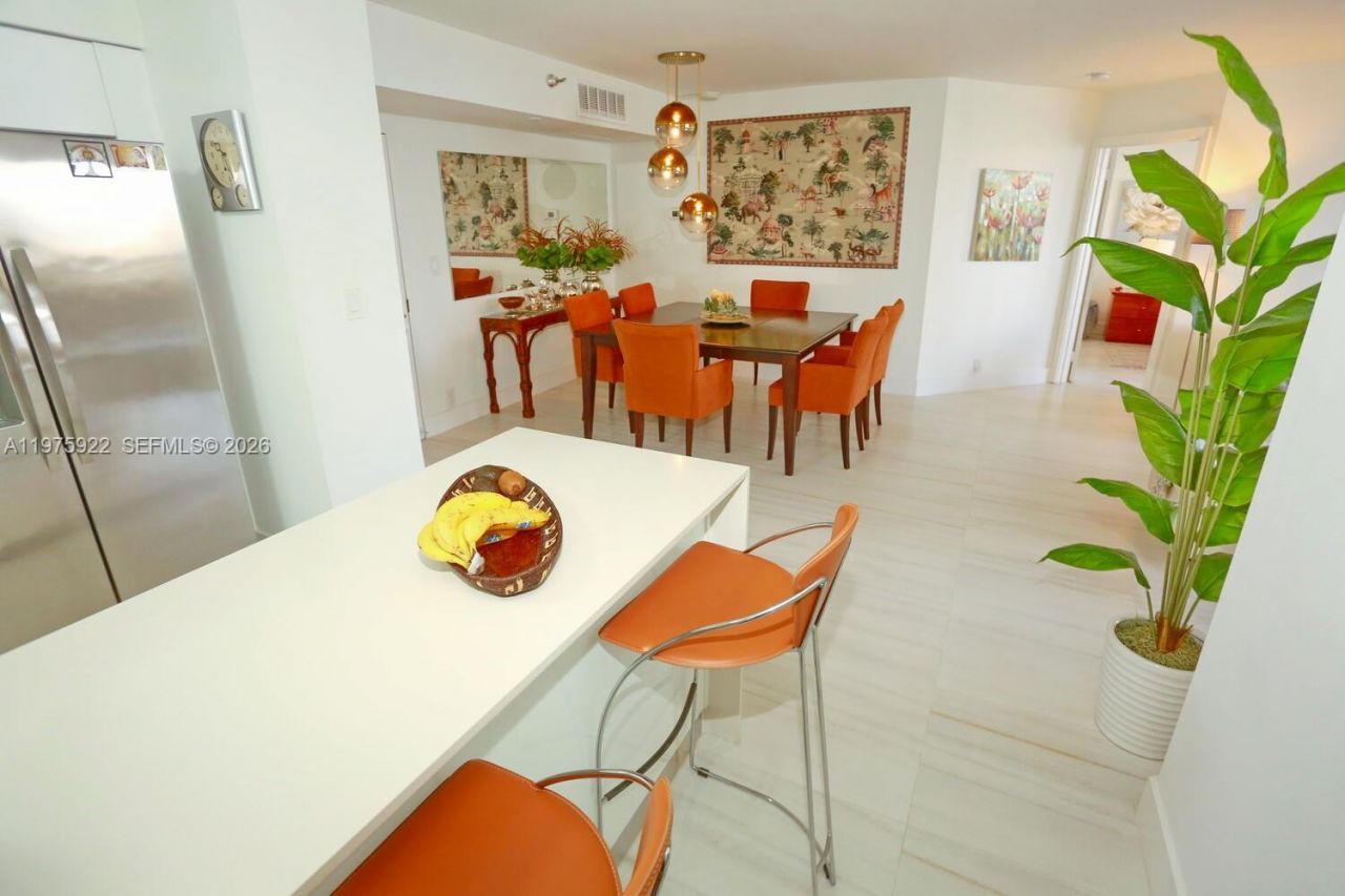 3530 Mystic Pointe Dr, Unit 2807, Aventura, FL 33180 Photo