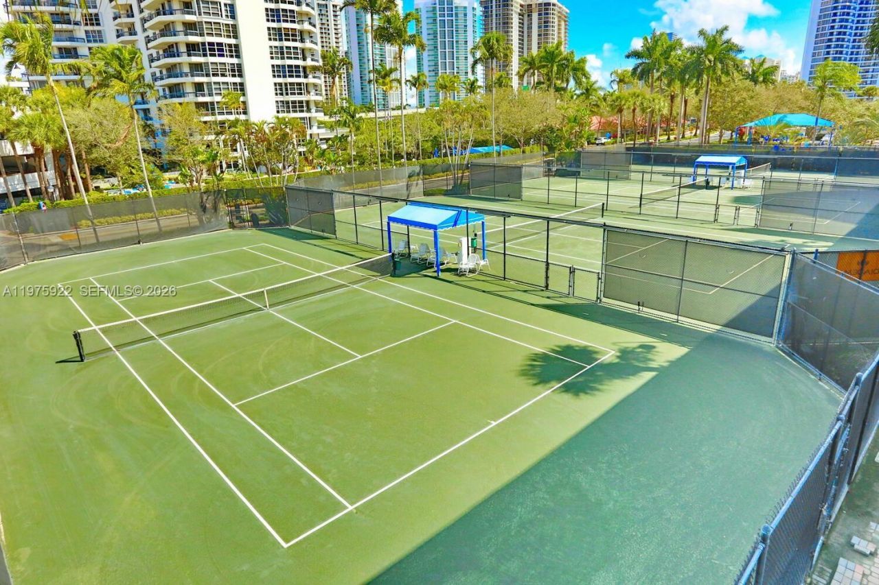 3530 Mystic Pointe Dr, Unit 2807, Aventura, FL 33180 Photo