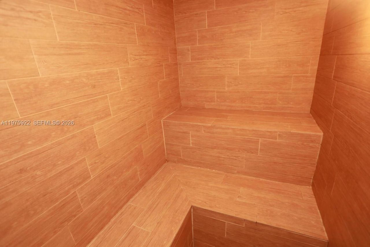 3530 Mystic Pointe Dr, Unit 2807, Aventura, FL 33180 Photo