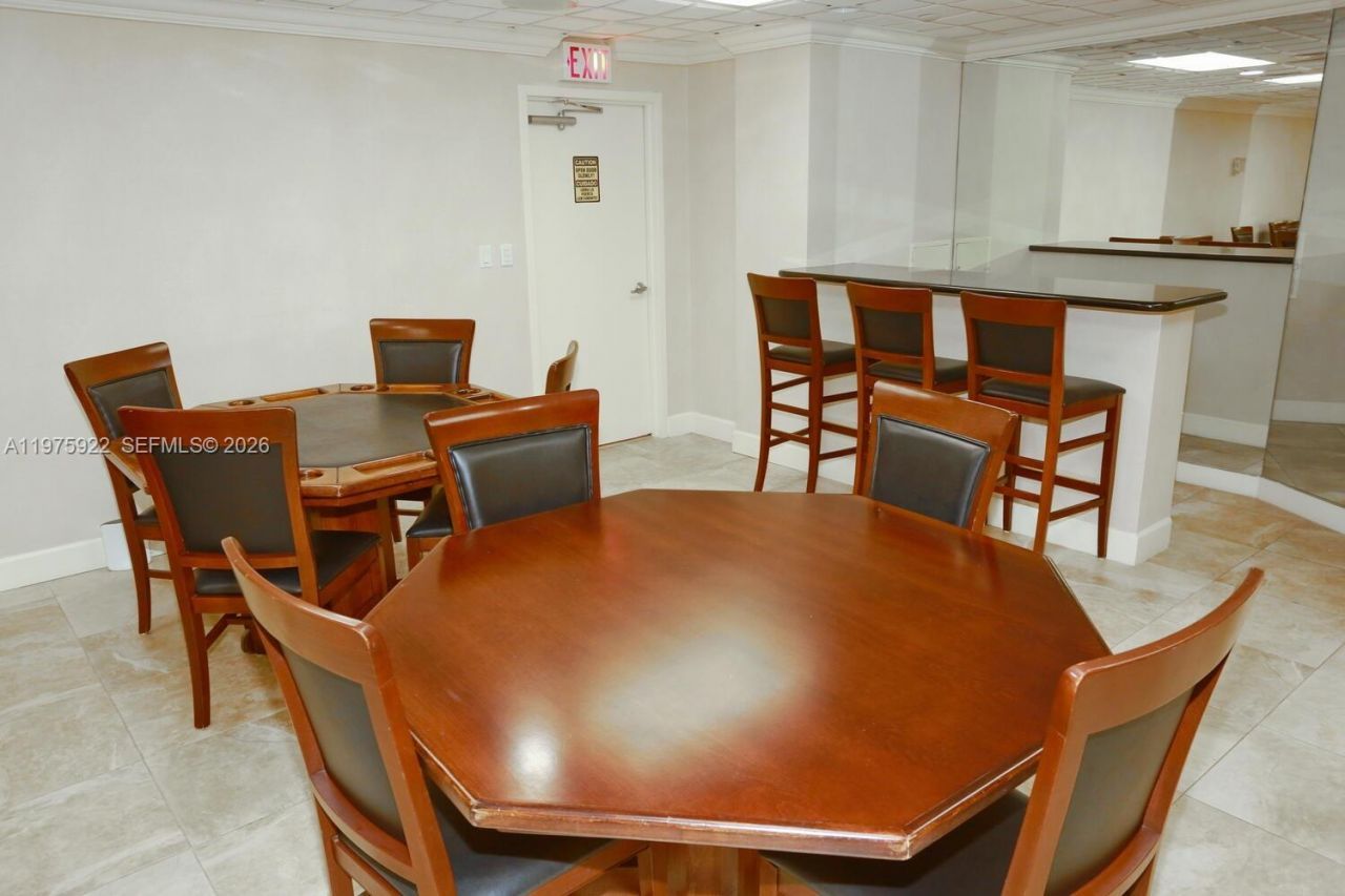 3530 Mystic Pointe Dr, Unit 2807, Aventura, FL 33180 Photo