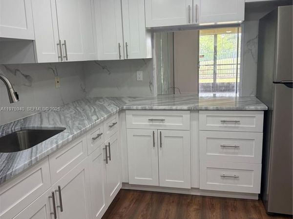 3490 Foxcroft Rd, Unit B114, Miramar, FL 33025