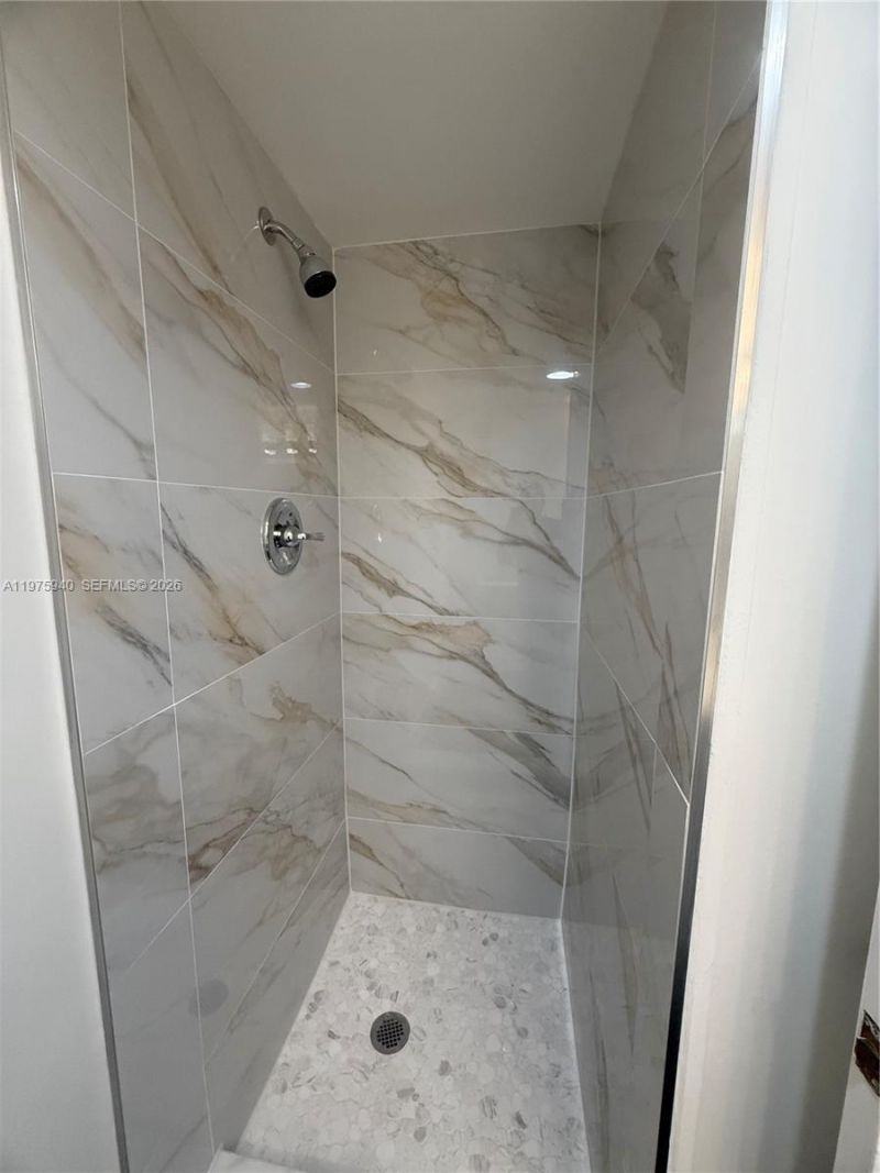 3490 Foxcroft Rd, Unit B114, Miramar, FL 33025 Photo