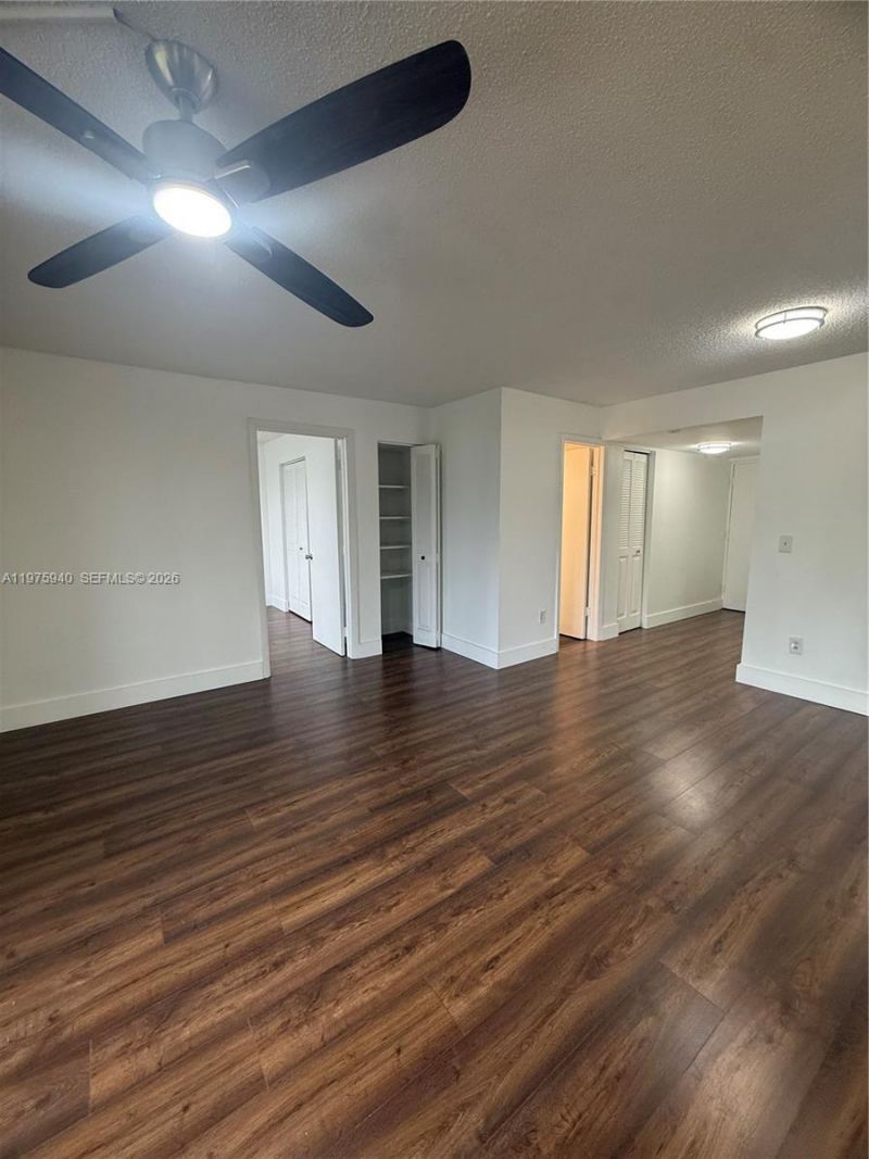 3490 Foxcroft Rd, Unit B114, Miramar, FL 33025 Photo