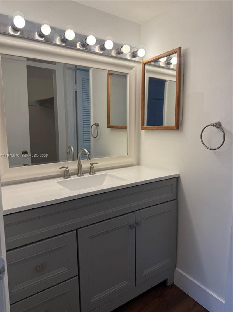 3490 Foxcroft Rd, Unit B114, Miramar, FL 33025 Photo