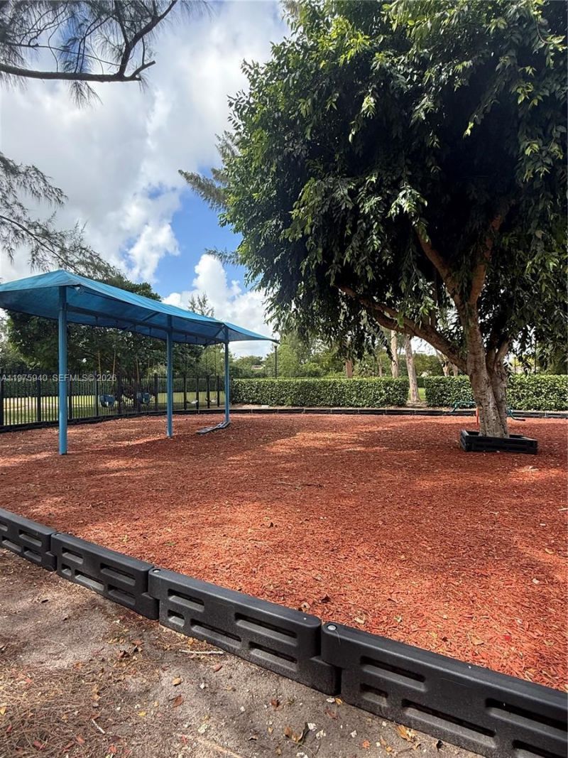 3490 Foxcroft Rd, Unit B114, Miramar, FL 33025 Photo