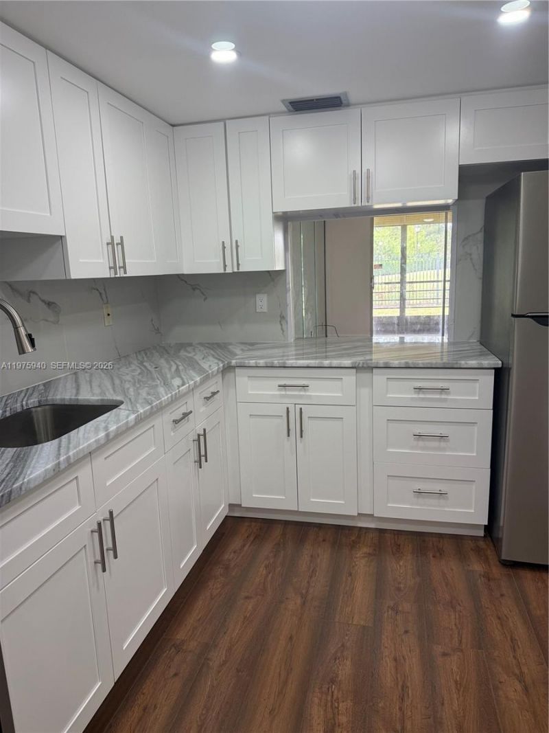 3490 Foxcroft Rd , Unit B114, Miramar, FL 33025 Photo